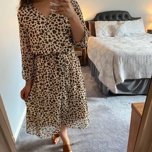 Leopard print midi dress